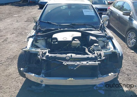 2018 BMW 320I xDrive z USA, uszkodzony, nr VIN WBA8E5G50JNV02432